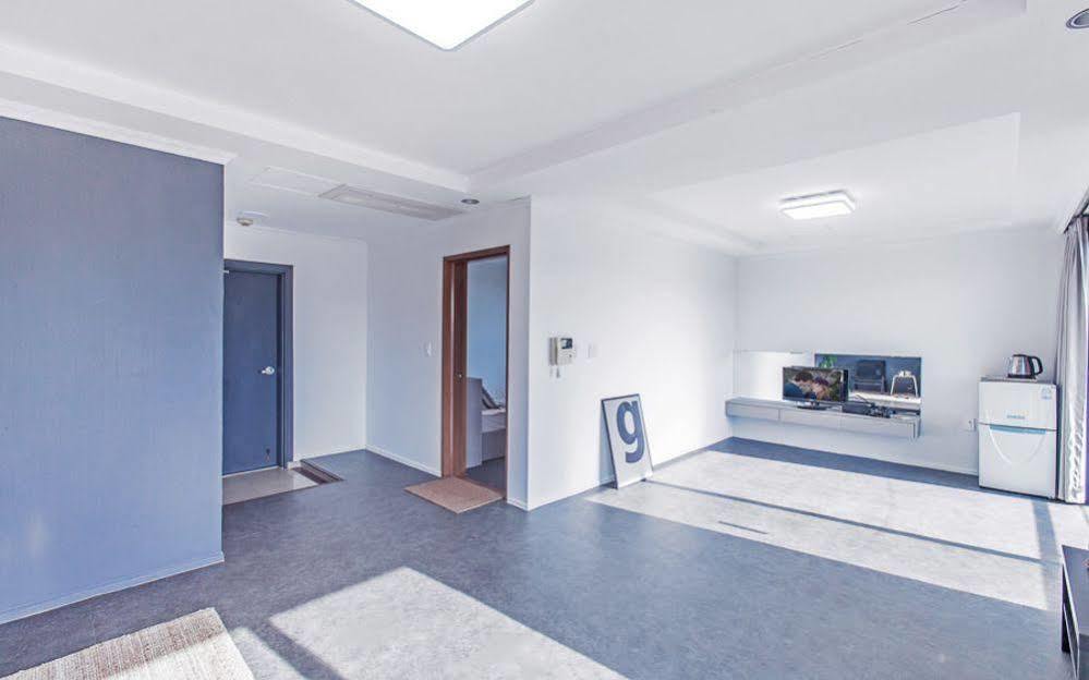 Maniju Pension Togŭnnae Esterno foto