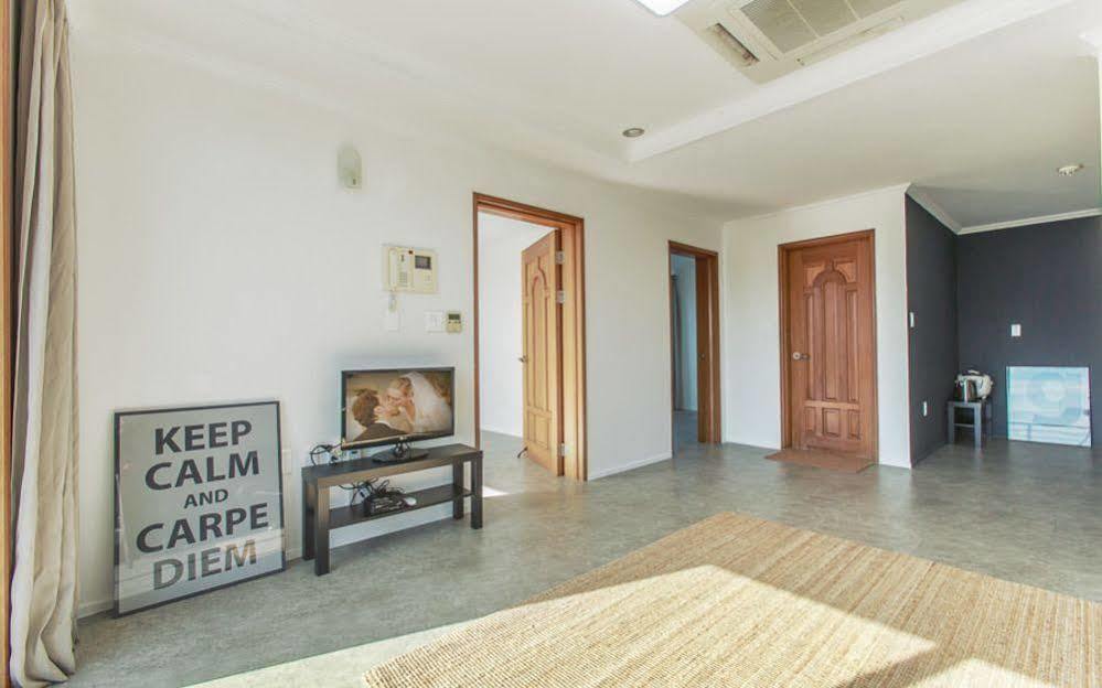 Maniju Pension Togŭnnae Esterno foto