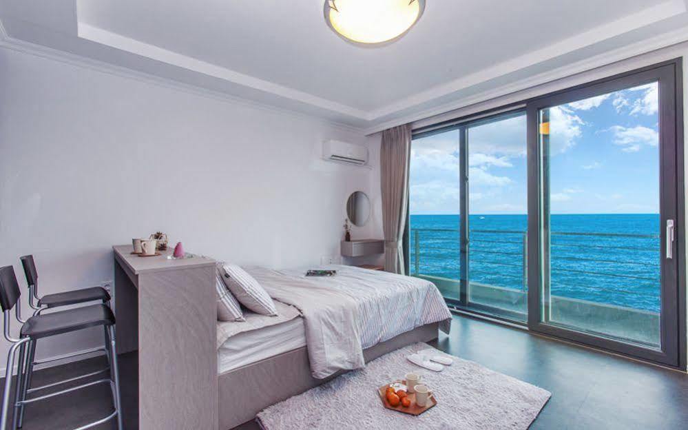 Maniju Pension Togŭnnae Esterno foto